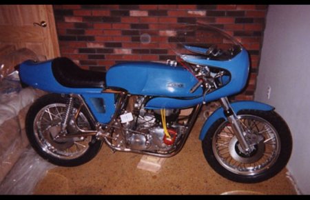 Triumph Cafe Racer